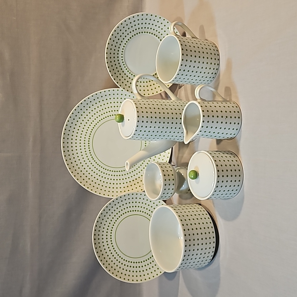 amm Taste Setter Dotted Suisse Breakfast Set Green Dots